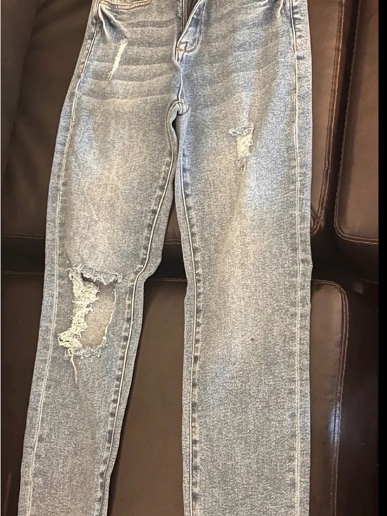 Fashion Nova Denim - Fashion Nova Light Blue Distressed Cropped Jeans